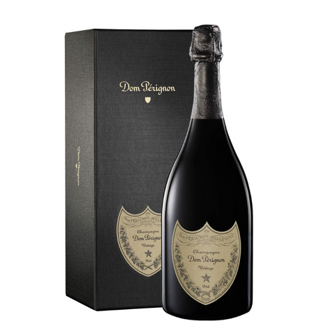 Botella de Dom Perignon Vintage 2015 con estuche