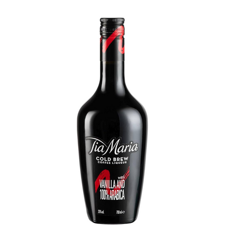 Botella de Tia María licor de café